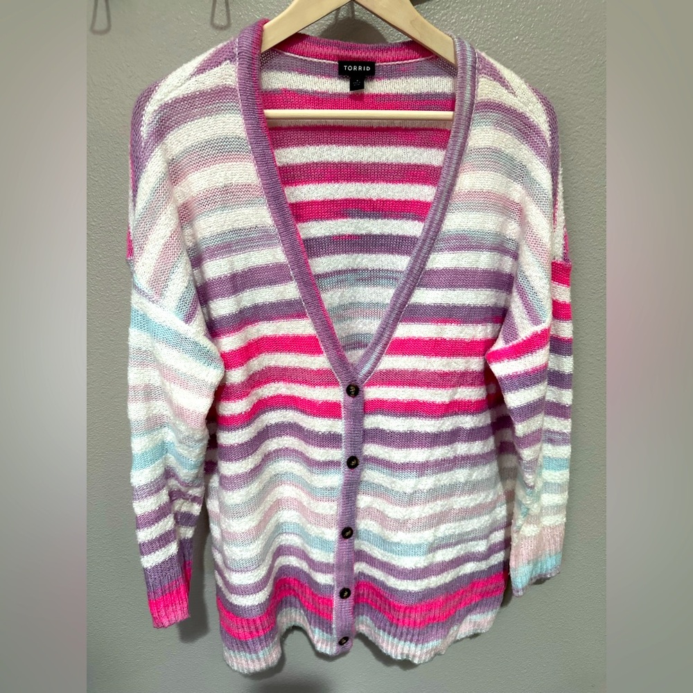 Torrid size 1 Button Front V-Neck Cardigan